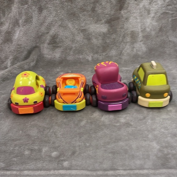 B. Toys: Wheeee-Is! - Chunky Pullback Vehicles - Taxi, Racer, Car, & Truck C - Picture 5 of 7